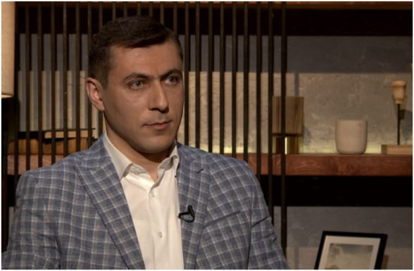 Մայիսի 27-ի կեսօրից հետո, 28-31-ին գիշերը և կեսօրից հետո շրջանների մեծ մասում, այդ թվում նաև Երևանում սպասվում է կարճատև անձրև և ամպրոպ